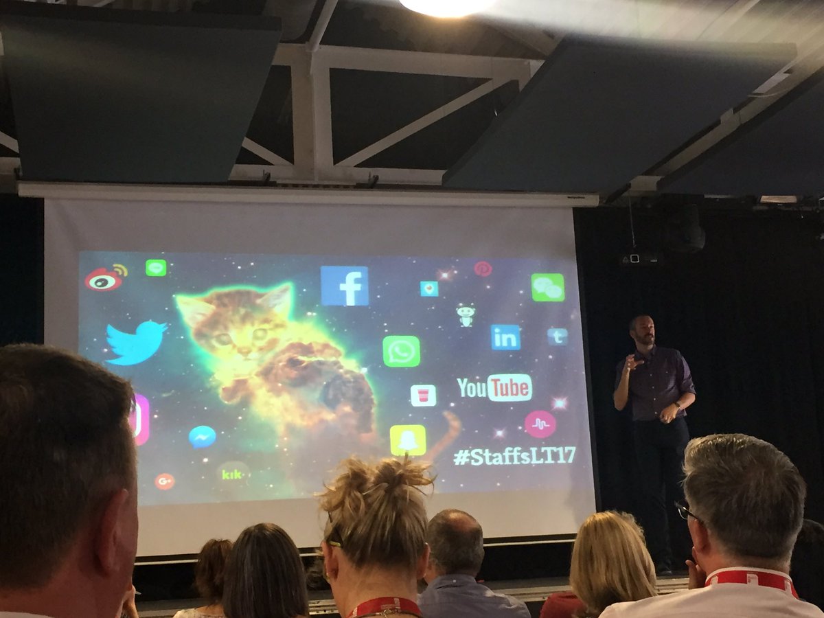 MI4EYP's tweet photo. The many interfaces of social media, plus the #galacticcat from @EricStoller #StaffsLT17 https://t.co/a7GNlRY8rg