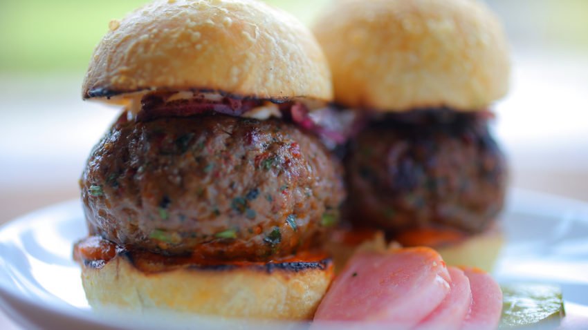 BostonDotCom's tweet photo. These 12 Mass. restaurants made Eater’s list of the 38 best restaurants in New England https://t.co/oKlm1KtZUh https://t.co/JPJOJQbppG