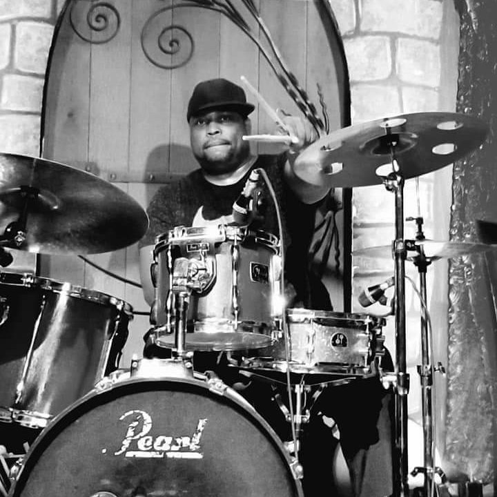 Kenneth Brown tweet media