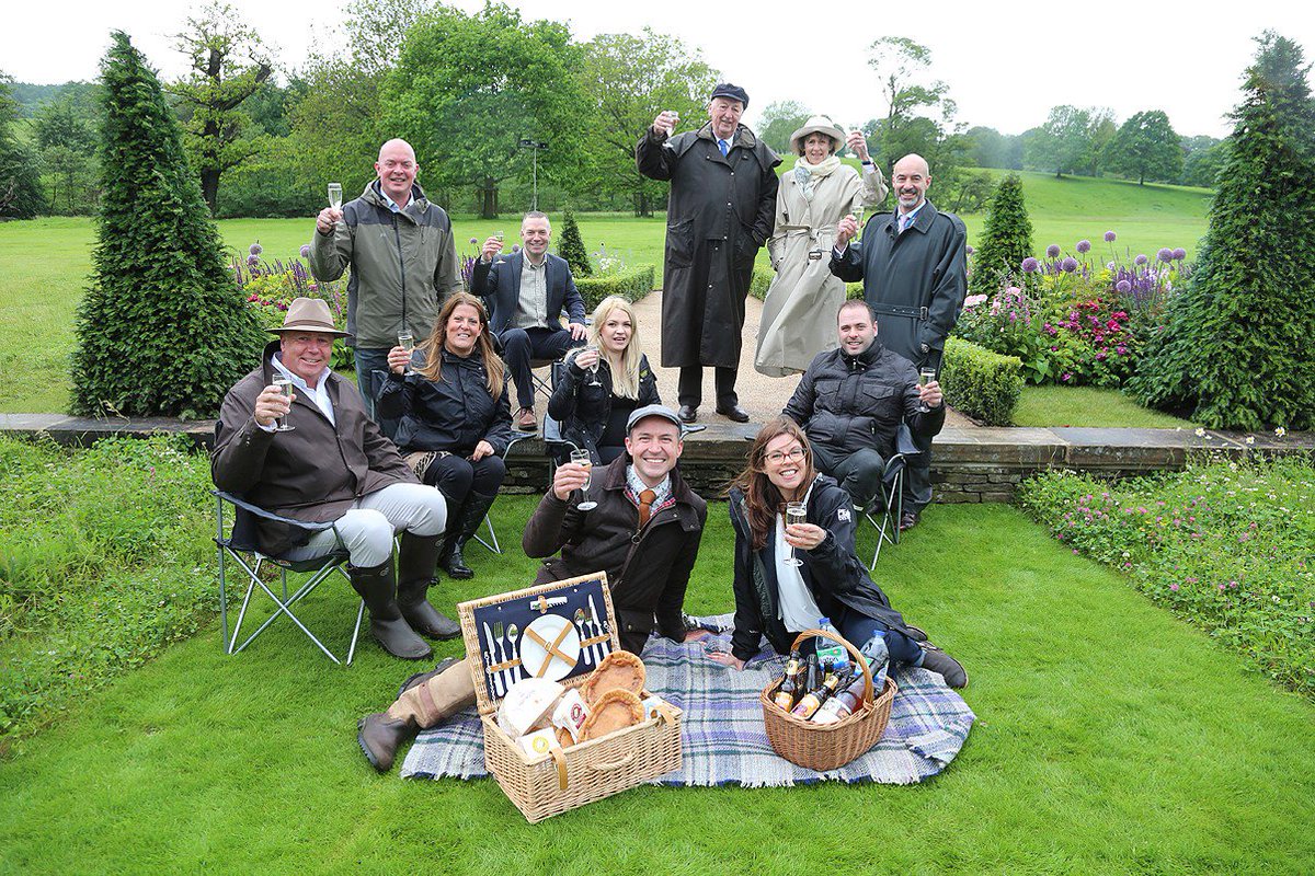 hopecement's tweet photo. @breedongroupGroup. Proud to be one of the sponsors of Marketing Peak District &amp; Derbyshire's show garden at the Chatsworth RHS #MPDD https://t.co/Tc4wn719Qu