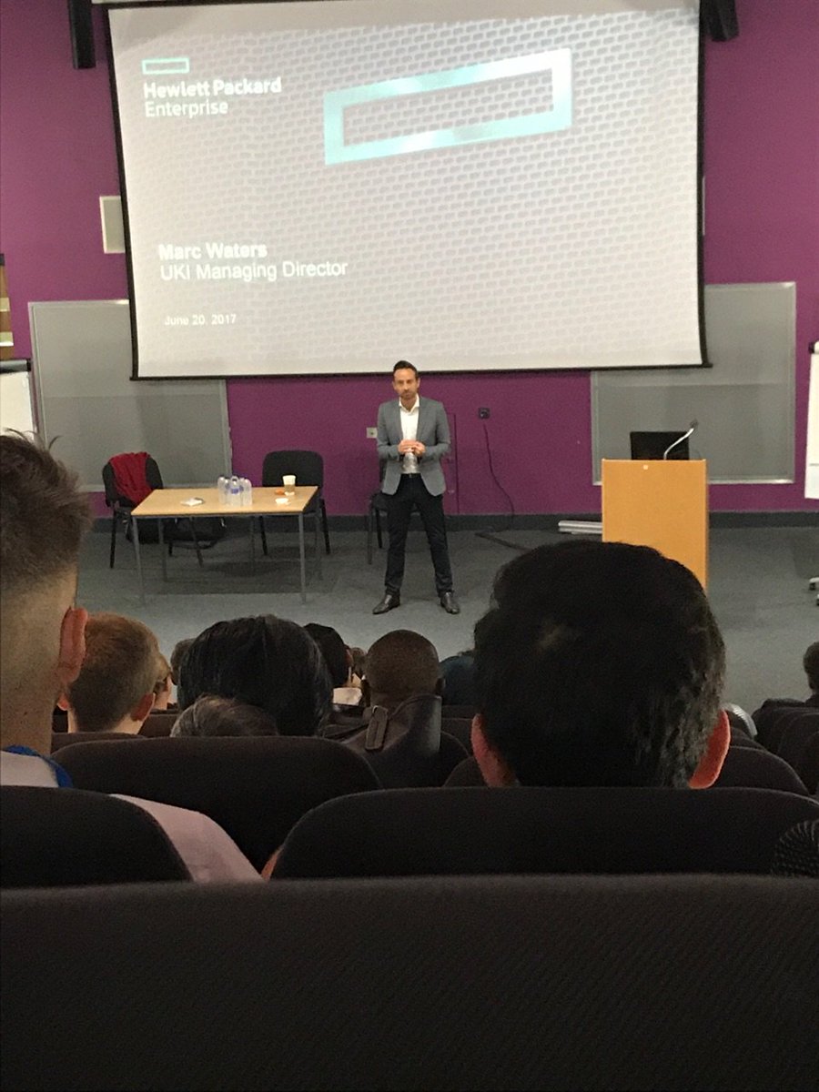 AndrewTYoungUK's tweet photo. .@HPE_UKI  MD @watershpevp  inspiring a full house of students @TheMcrCollege @LTEgrp  #innovation #inspire #beHPE @paulmorri360 https://t.co/k9Qy4S8zi6