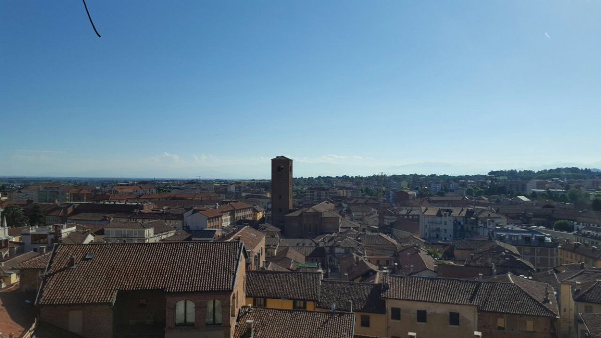 italiaslowtour's tweet photo. #TravelTuesday #difreisainfreisa - Discovering #Chieri for the first time in all its beauty in an excursus of wine tasting and workshops! 😀 https://t.co/nHgrQBxAAU