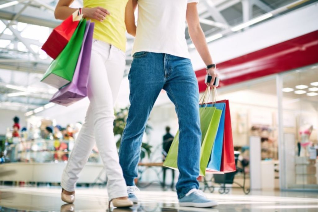 endlessbranding's tweet photo. ‘Helft koopt liever in sfeervolle winkel dan online’ https://t.co/QsoJLhEYpi ... https://t.co/pkUFMmqBGd