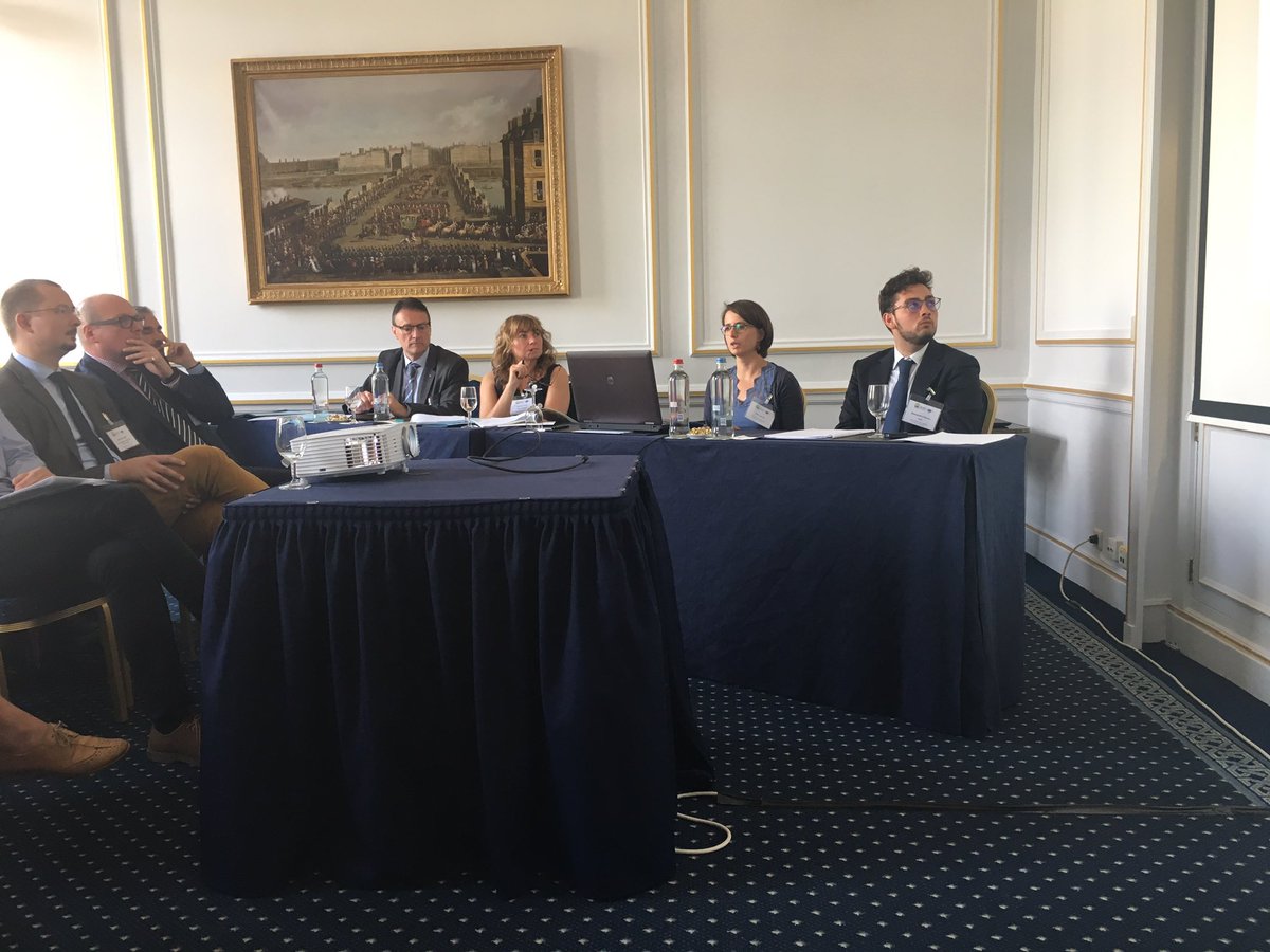 robertamaio90's tweet photo. #City of #Seraing sharing experience on #planning and #replication as #followercity #SCC01 at #ACmeetings @EUSmartCities https://t.co/58tKe1v5Qu