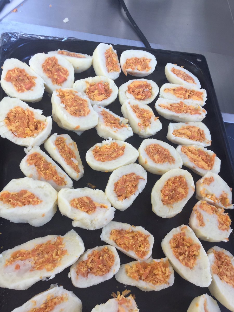 Y4 tried some wartime rations recipes for their street party. Inc carrot cookies,rock buns,mock eggs <a href="/charltonmanor/">Charlton Manor Sch</a>