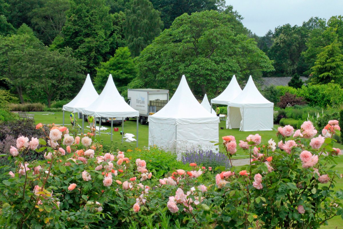 RHSHarlowCarr's tweet photo. Set up continues for our biggest event of the year from 23 - 25 June. Visit https://t.co/VjT5OtzWoi for details including free Park &amp; Ride https://t.co/6fX3mPMa4o