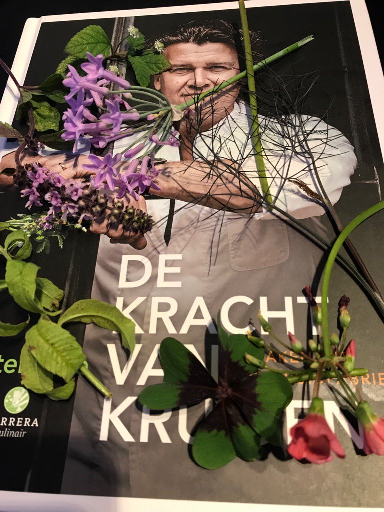 Nu in #Lunchroom op NH Radio: chef-kok <a href="/LUTEPeter/">Peter Lute</a> over koken met kruiden luister live mee op  nhnieuws.nl/liveradio