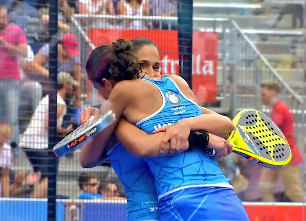 Hoy toca celebrar cumpleaños 2x1...¡Muchas felicidades <a href="/MapiSAlayeto/">Mapi Sánchez Alayeto</a> y <a href="/majosalayeto/">Majo Sánchez Alayeto</a>! 👧🎂👧