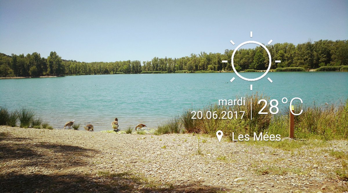 lolo2774's tweet photo. Pause déjeuner. Vue sur lac.
#mon04 #AlpesDeHauteProvence https://t.co/zhNUBGzUAo