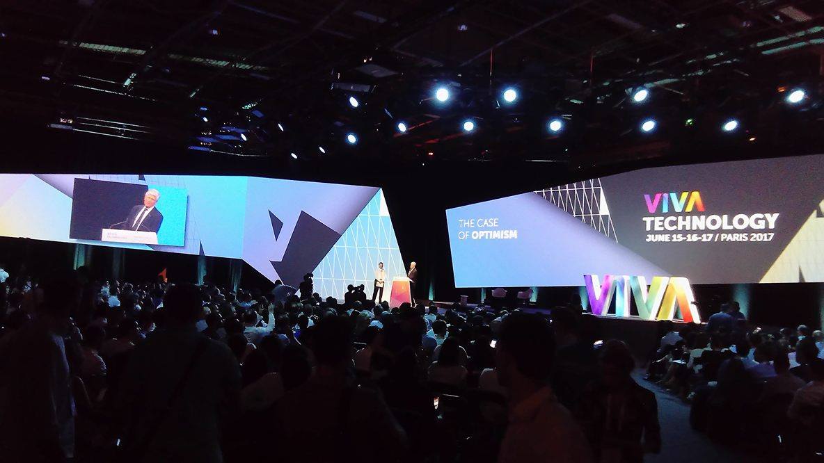 FrancoisGobert's tweet photo. Article about @VivaTech I attended last week! #VivaTech2017 #Tech #Paris #Startup #BackToWriting https://t.co/aCuknxpdPz https://t.co/JKNvFqwv9W