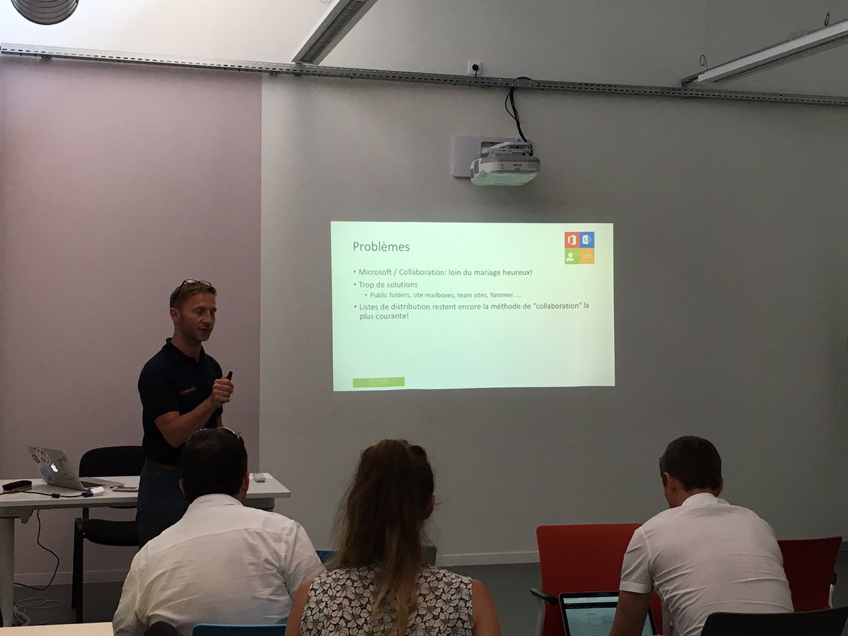 aOSComm's tweet photo. @francoissouyri nous parle #MSGroups tools dans @office365 #aOSToulouse https://t.co/hEIbrk4qvZ