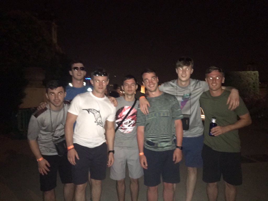 JohnHyland2's tweet photo. Barca 🇪🇸🌴 https://t.co/d5SgMpOozH