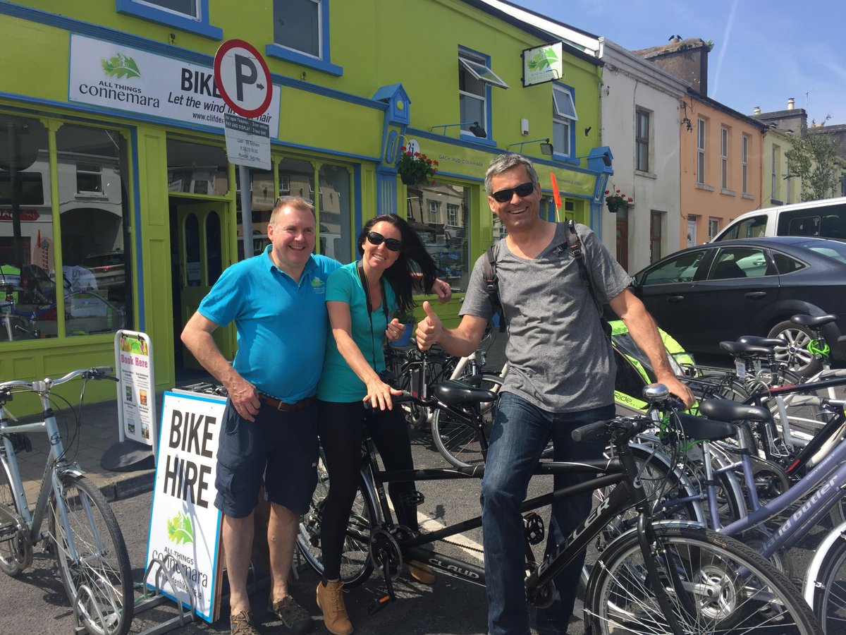 All_Connemara's tweet photo. This Lovely French Couple are off to the Sky Road on a bicycle made for two xx #ClifdenBikeHire #Connemara #Wildatlanticway #tandum https://t.co/vouubf2DyF