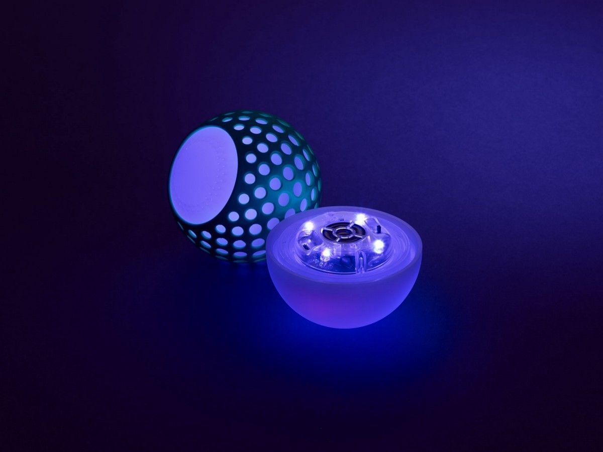 madebymany's tweet image. A primer on designing light for #IoT products buff.ly/2ry93ek #hackaball