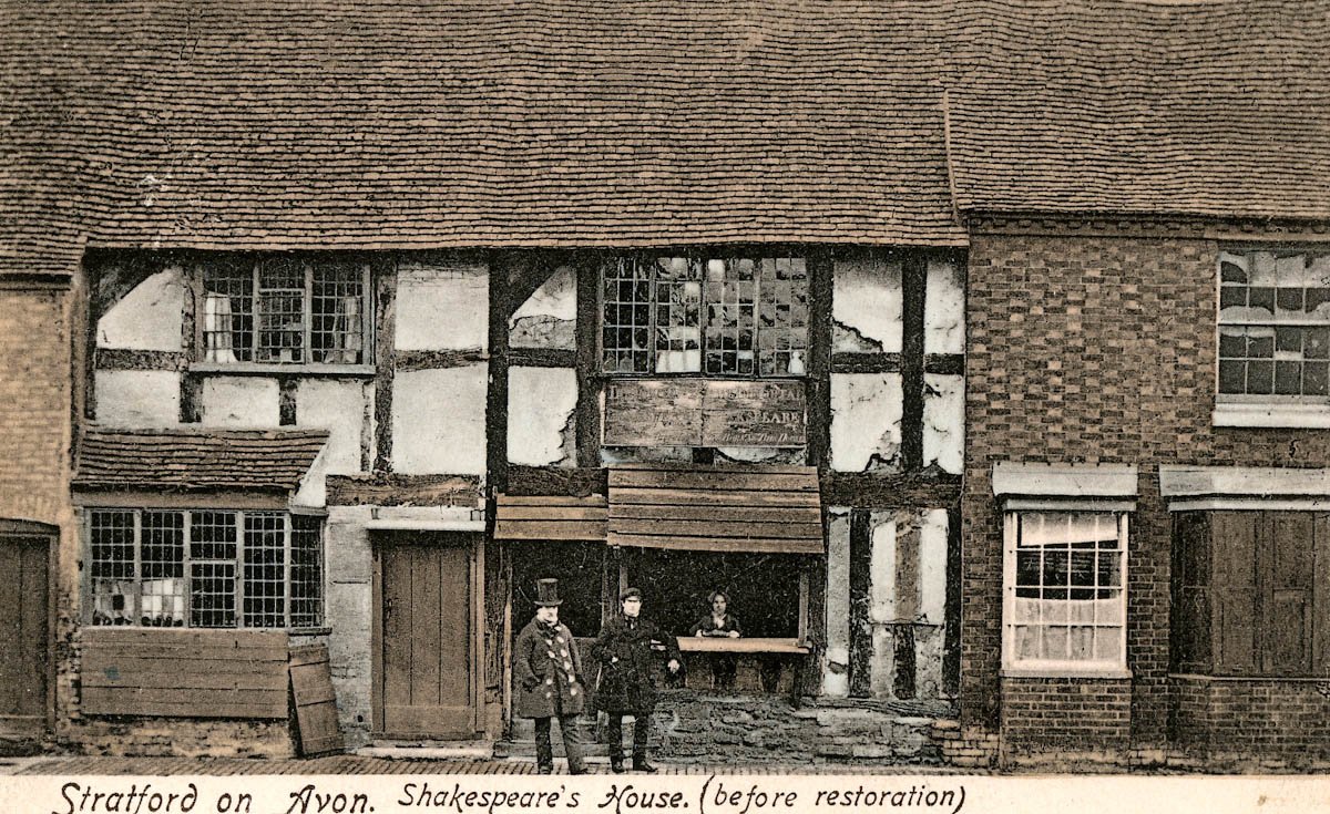 ShakespeareBT's tweet photo. Explore the story of the Birthplace to celebrate 170 years since it was purchased for the nation #storiesMW #SBT170 https://t.co/jAwBeMGfPE https://t.co/a64b8E4tus