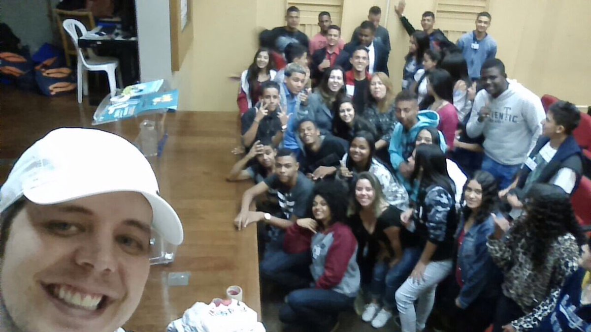 ProjetoABG's tweet photo. Sala 502 https://t.co/lMHvumBFMA