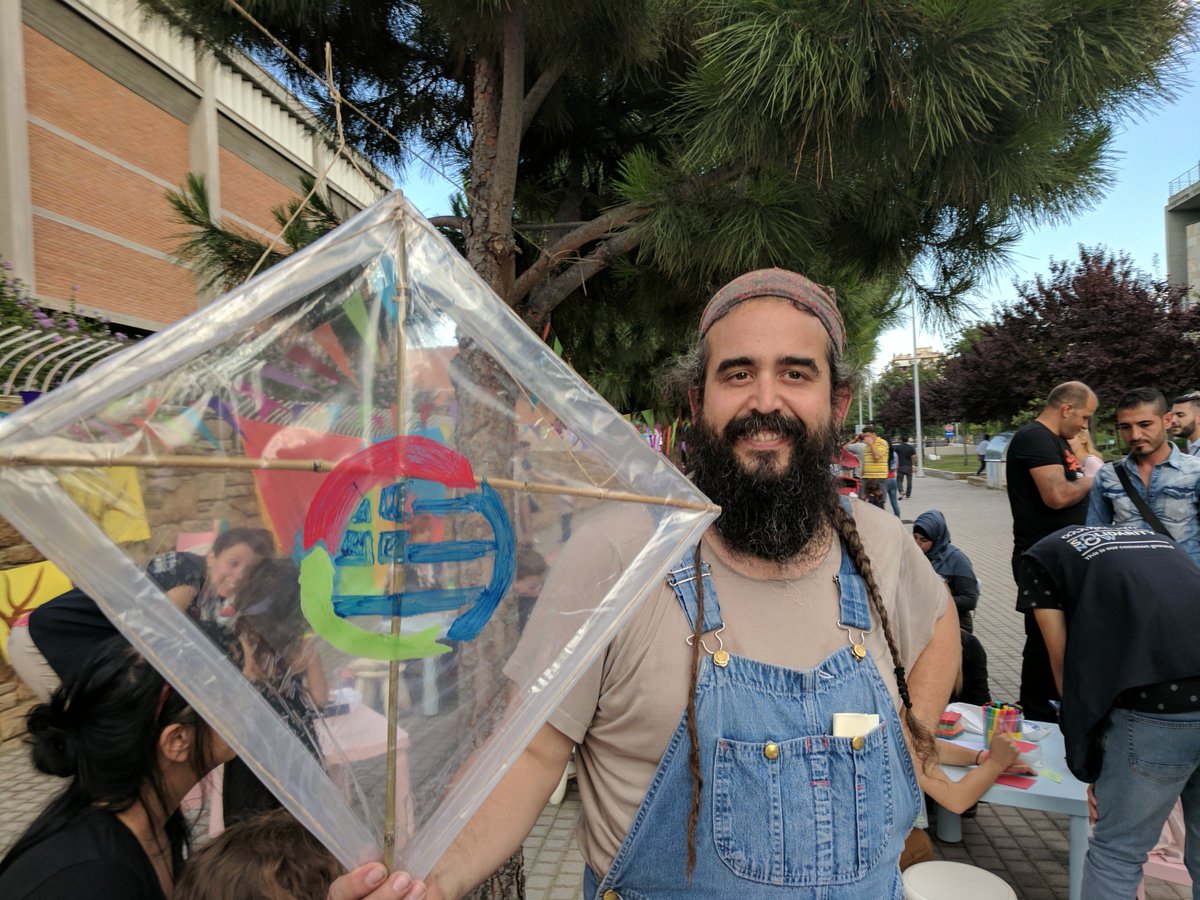 Communitere tweet media