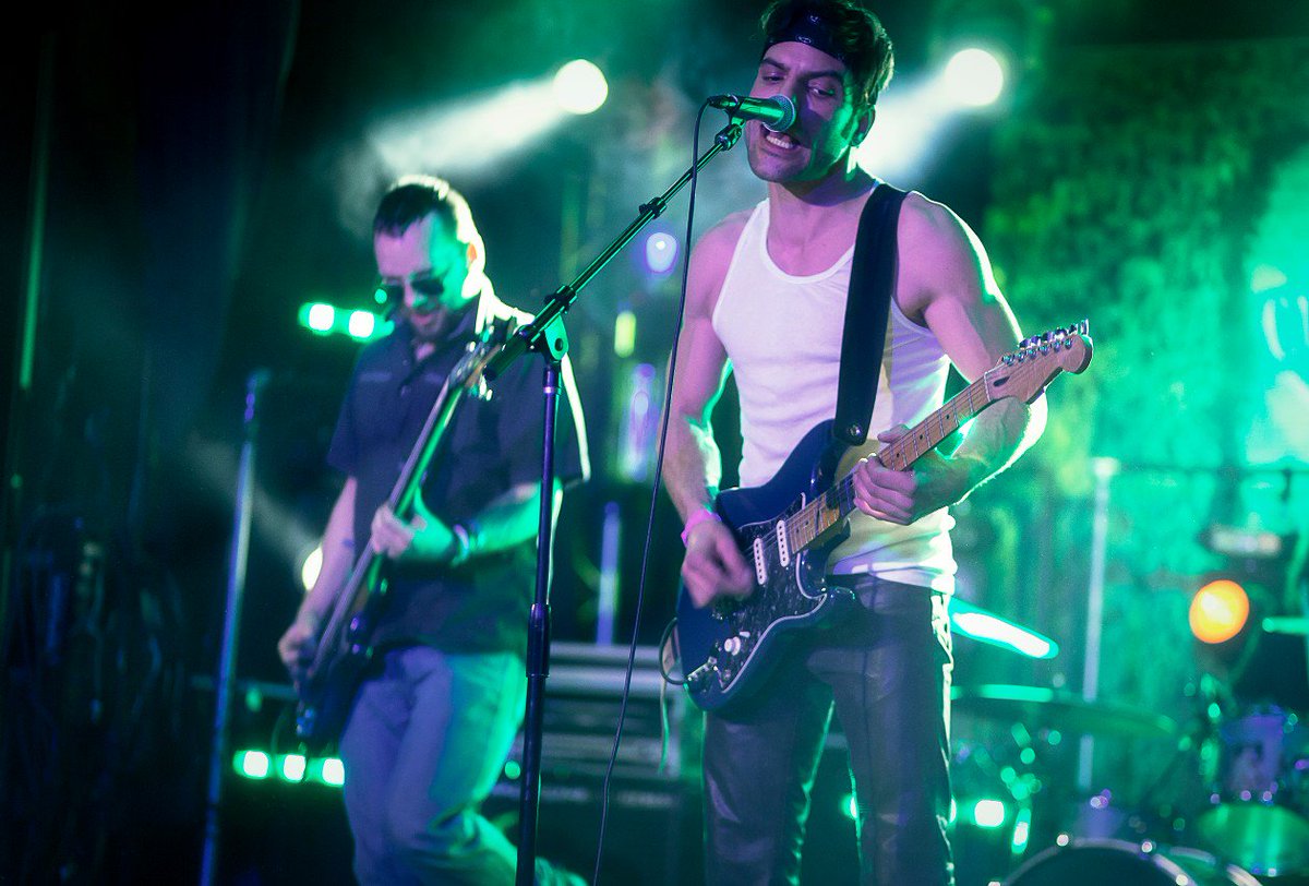 TheClowderBand's tweet image. Do you have plans for Friday night? YES 'cause you're coming to @cubbybear for our #headlining show! Tix here: bit.ly/Clowder-June23