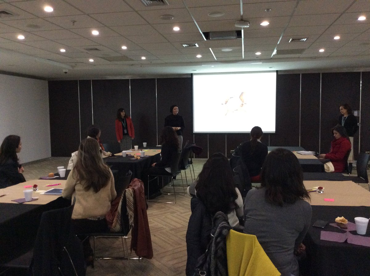 WomenManagersCL's tweet image. Ya estamos en nuestra 1ra jornada “El Valor Estratégico que Aportan las Mujeres a las Organizaciones”. Recuerda que tenemos 3 fechas más!