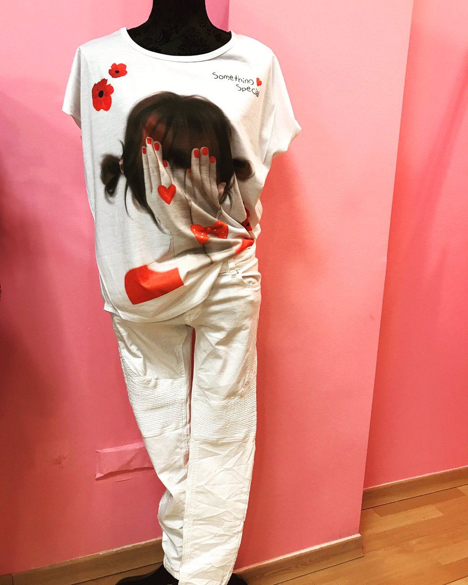 ModasIsabel_'s tweet image. ❤️☁️❤️☁️❤️☁️❤️☁️❤️☁️

Camiseta niña:14,90€
Pantalones: 24,90€

❤️☁️❤️☁️❤️☁️❤️☁️❤️☁️