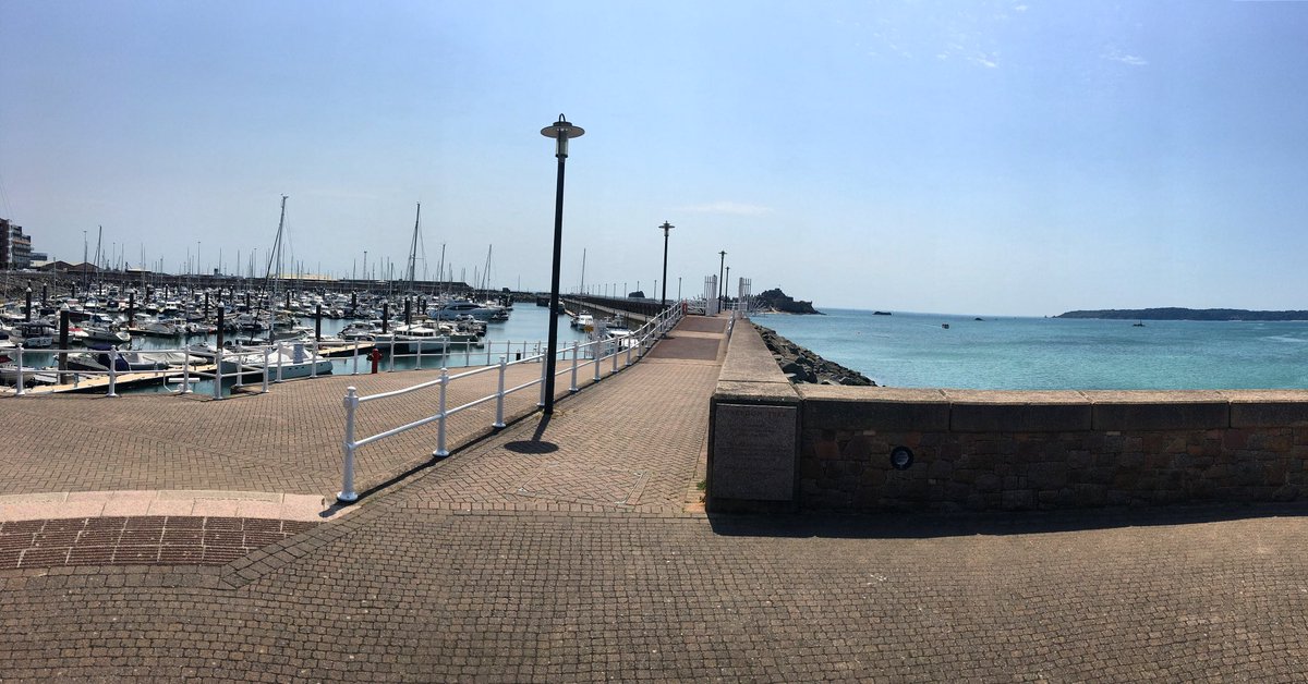 RadissonJersey's tweet photo. Take a stroll on this #sizziling day and (try) to cool off! Why not stop for a cocktail or two on our Terrace to finish things off? #summer https://t.co/ZQDwS1uszL