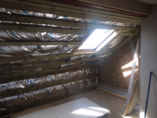 jphalebuilder's tweet photo. Broadstairs Loft Conversion:Insulated, now to plasterboard/plaster #loftconversionsthanet #loftconversion #buildersbroadstairs #Broadstairs https://t.co/b5pEyNUQqt