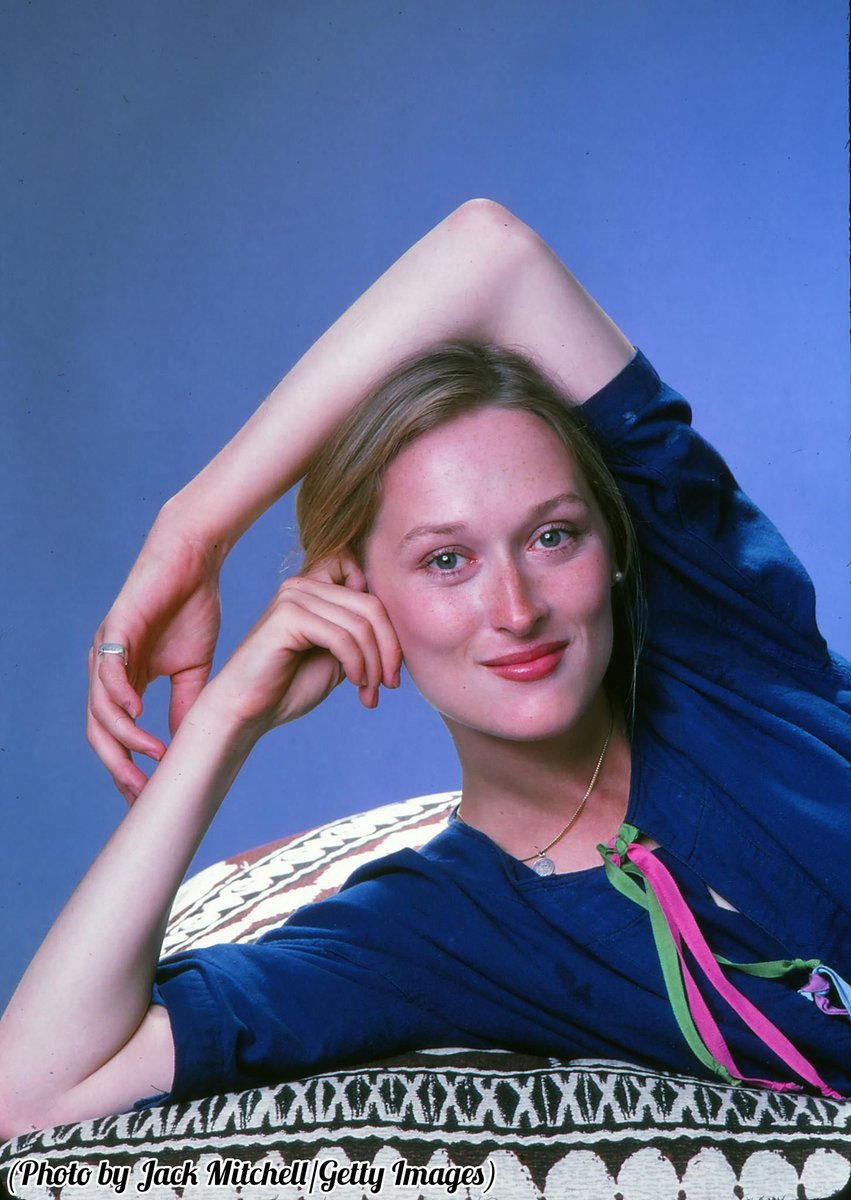HistoryInPics's tweet photo. Meryl Streep, 1976. https://t.co/Kou7d8Ig6j