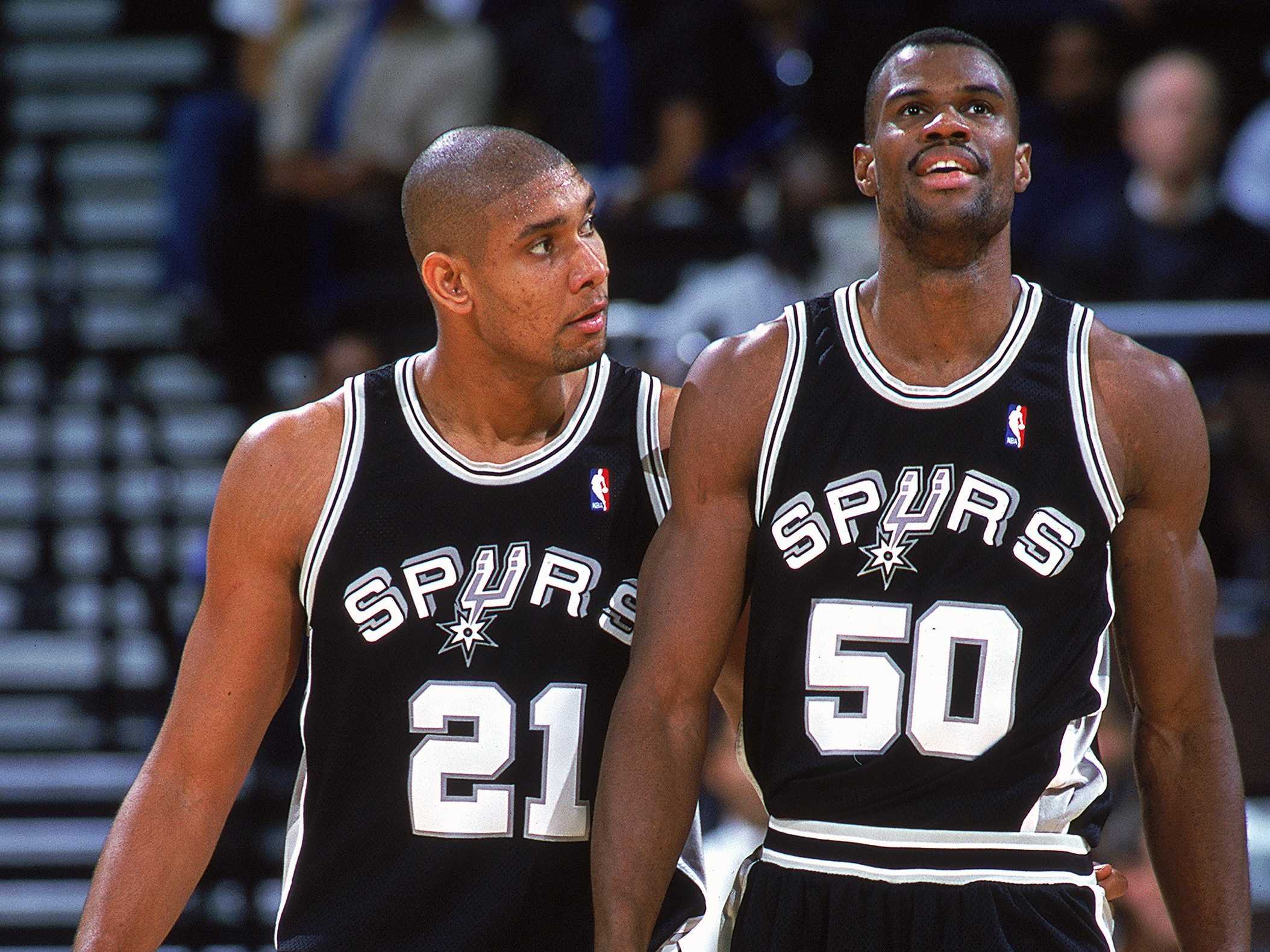 VINTAGE NBA en Twitter: "Tim Duncan and David Robinson AKA the Twin Towers were the frontcourt court duo of the San Antonio Spurs from 1997–2003 winning two titles. https://t.co/fbRd5MjcZs" / X