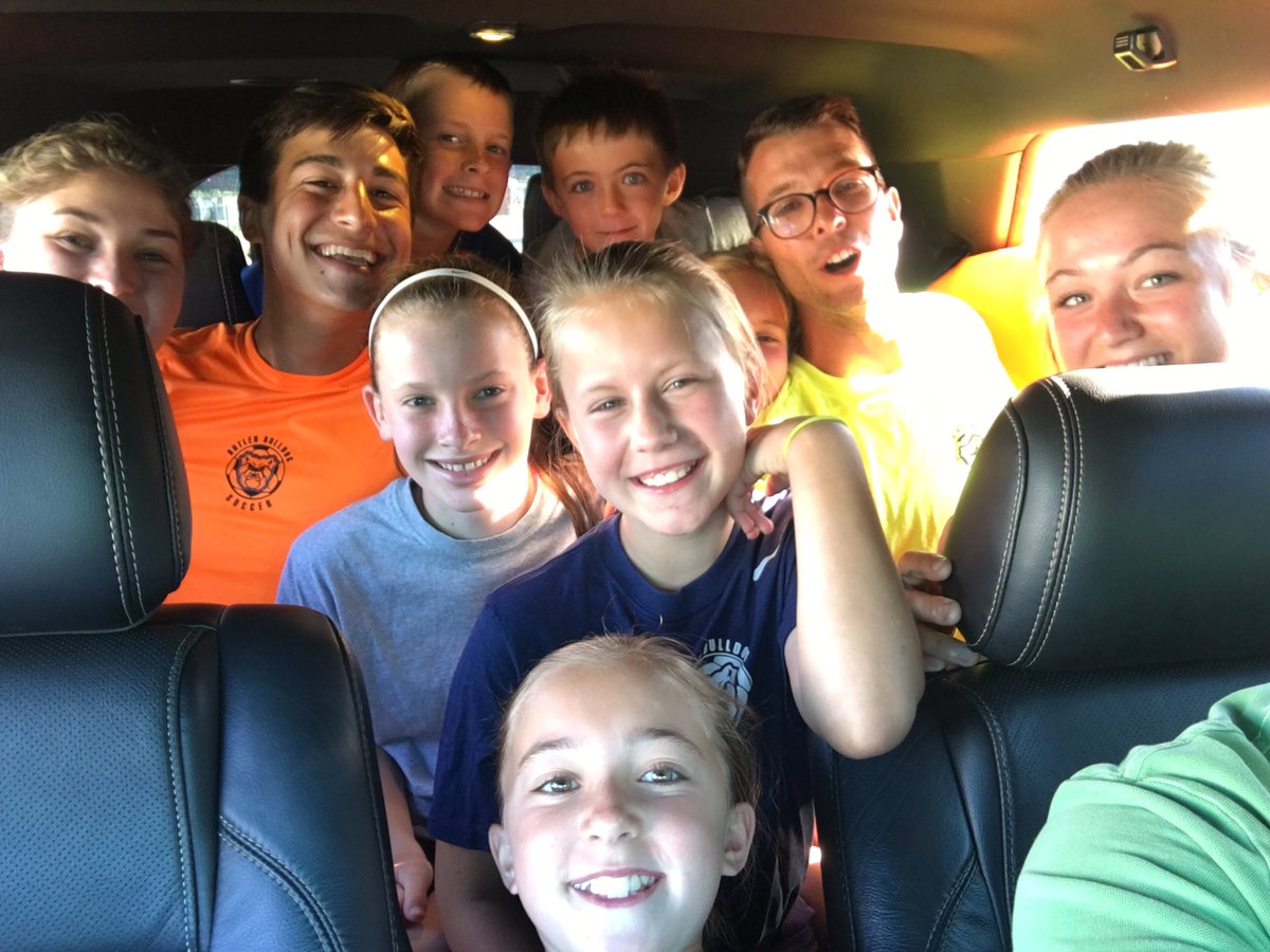 BUSoccerCamp's tweet photo. Yesterday was a great day one to our week! Dribbling day! Mastering the ball! https://t.co/IGoV9gwpZI