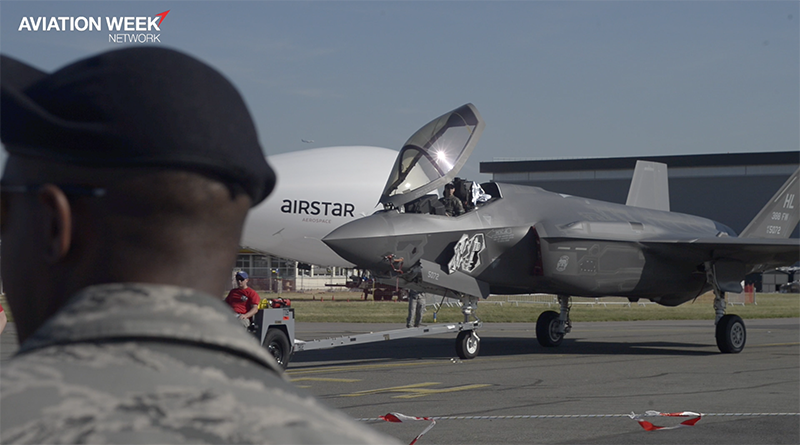 AviationWeek's tweet image. Watch: F-35 aerial display at the Paris Air Show aviationweek.com/paris-air-show… #Pas17