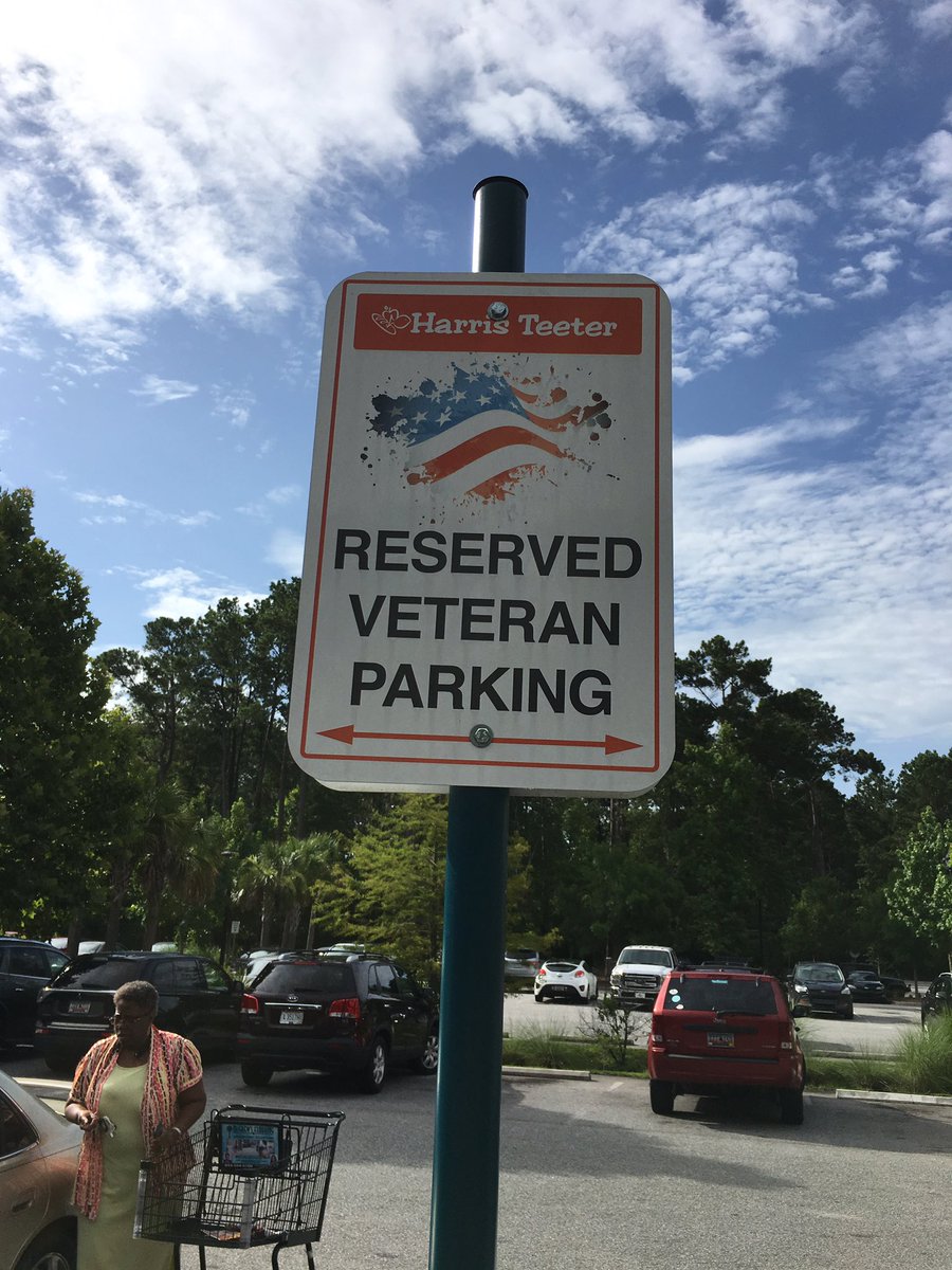 LanierHope's tweet photo. Big props to @HarrisTeeter in #WandoSC for supporting our #Veterans #TeamUSA  🇺🇸👍🇺🇸👍 https://t.co/pJdn7ZkbLy