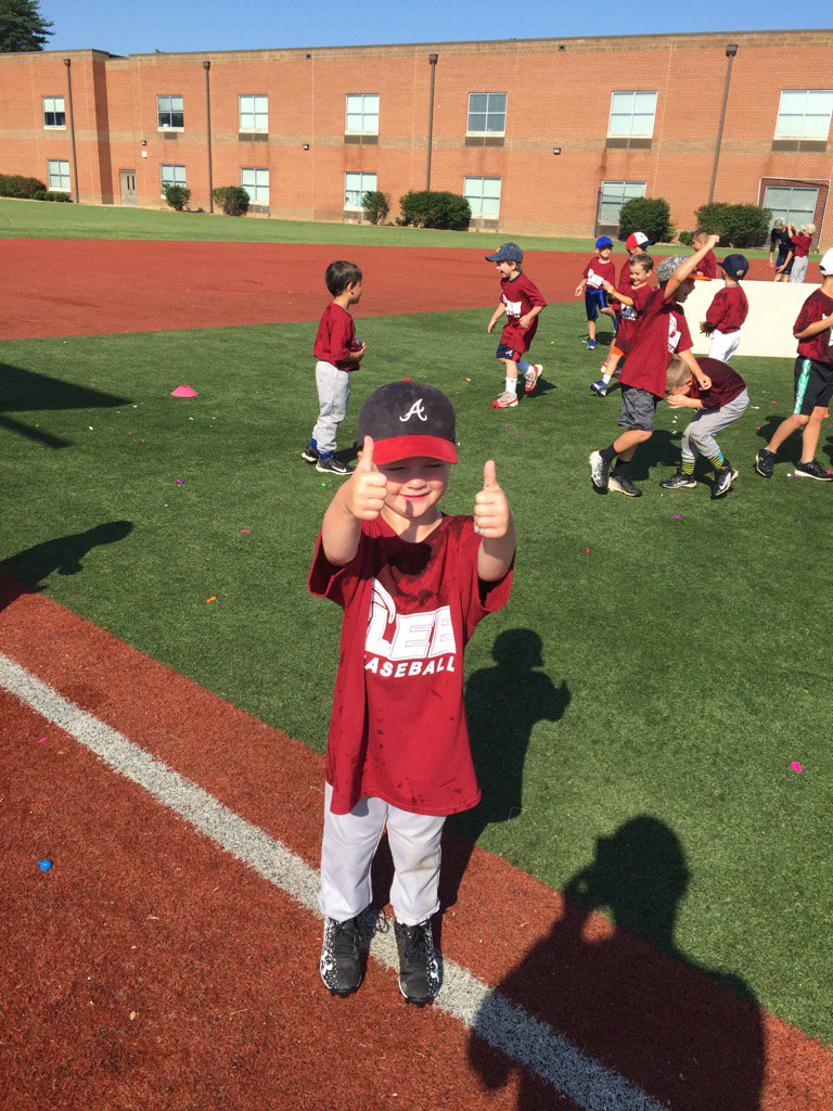 Can't believe my little man turns 4 today! HAPPY BDAY dude! #dadawsboy