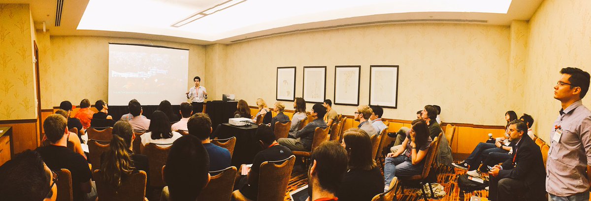 Fantastic Lightning presentations by Young network scientists. So much interesting works. #netsci17