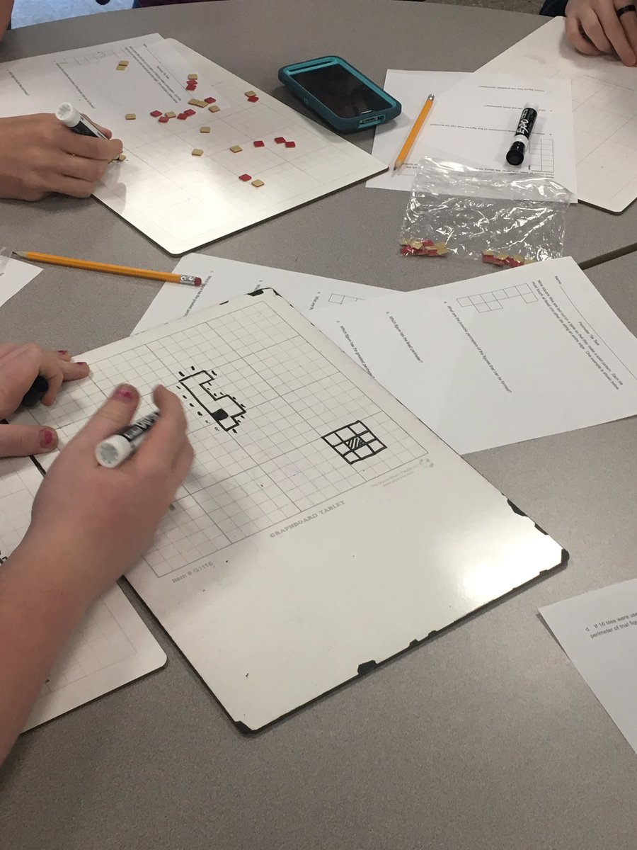 LindsBaileyMath's tweet photo. #CATCHgrant ask what shape can you make that has the least and greatest perimeter given 9 tiles? #wearewayne @uindy @BenDavisNGC https://t.co/BHXOGCDgoy