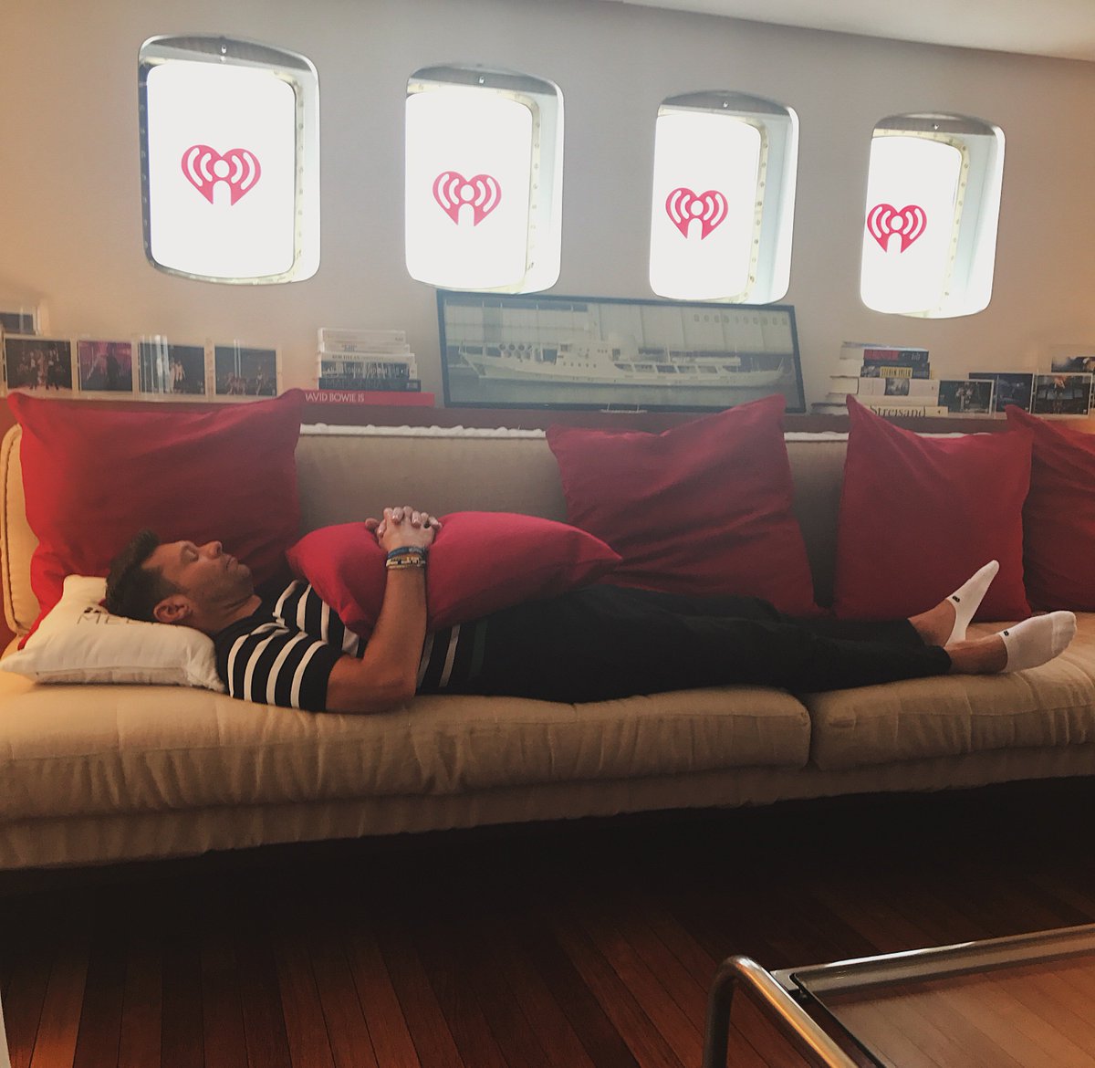 RyanSeacrest's tweet image. Power nap between press and panel(s) #canneslions