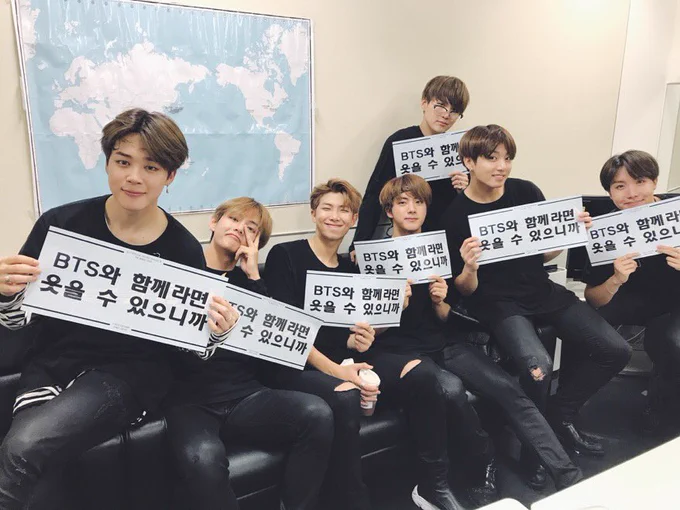 BTS WINGS サイン会　JK &RM DCxOxt8XoAATk4e?format=webp&