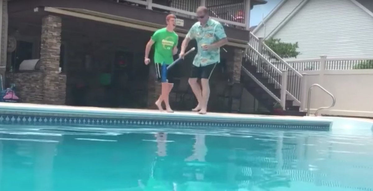 Jimmy Kimmel asked people to scream "I love you, dad" at their dads on Father's Day and the videos are hilarious: eonli.ne/2sLCX1N