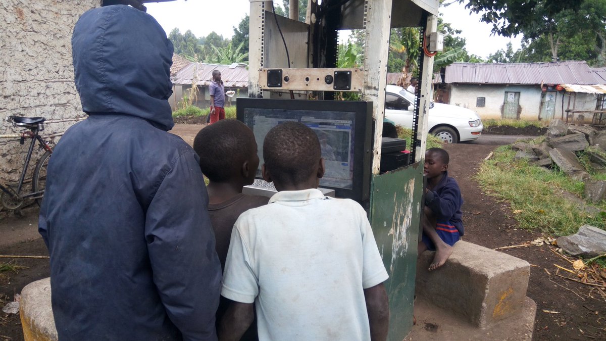 HelloHubsUganda's tweet photo. Science is made easy at the hello hub.  @Siyavula @HelloWorldPFA https://t.co/WFR0cQ1fkj