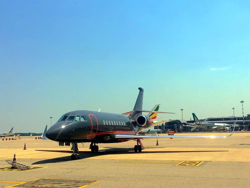 enricovescovi3's tweet photo. Ogni tanto si cambia colore Buon giorno da Malpensa international #aeroportodimilanomalpensa #mxphotographer #mxps… https://t.co/Qu1I2s6CuQ https://t.co/vOvmXSf46j
