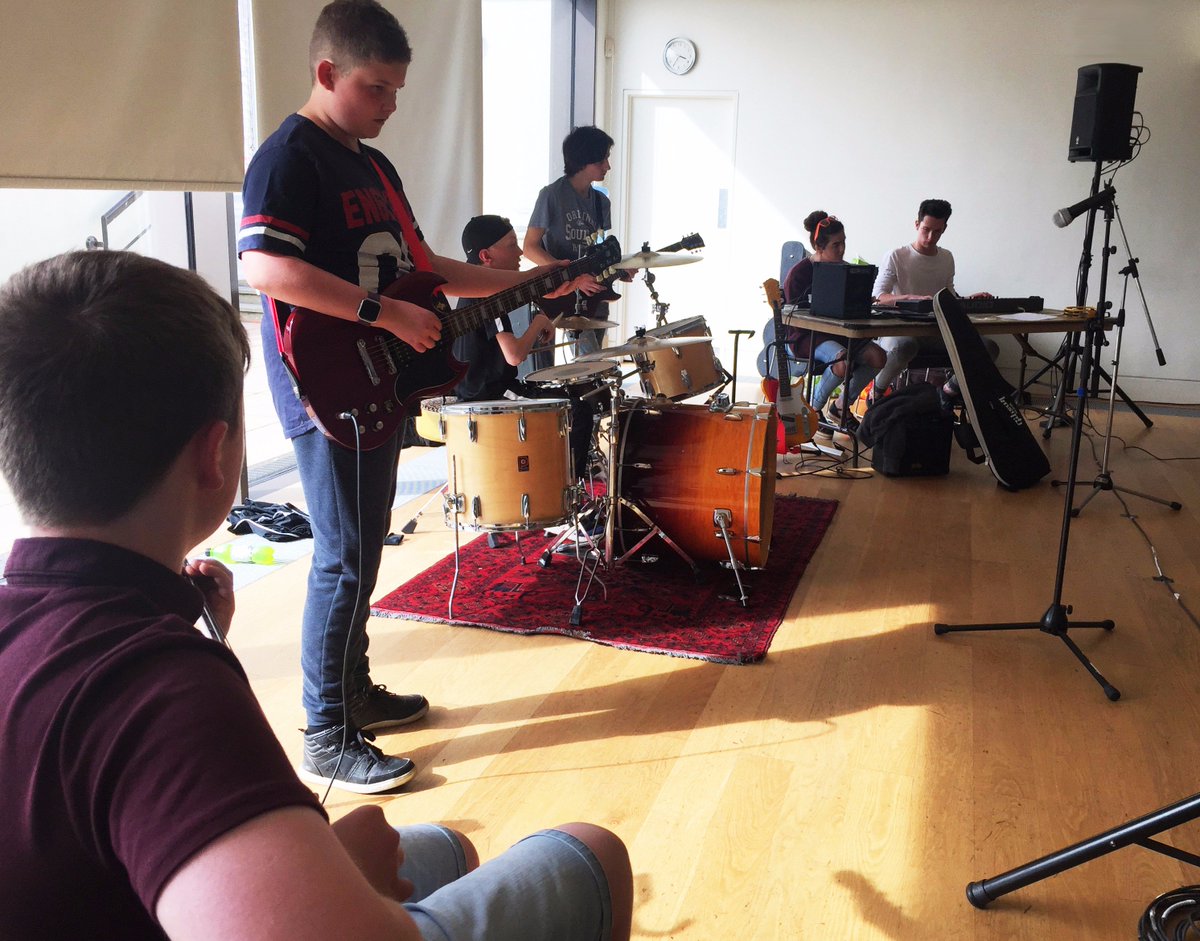 dlwp's tweet photo. .@RhythmixMusic Make Waves returns this summer for a #FREE three-day music summer school for ages 11-19 years. Book: https://t.co/b0KSR86ZCJ https://t.co/rkOCOnSVH0