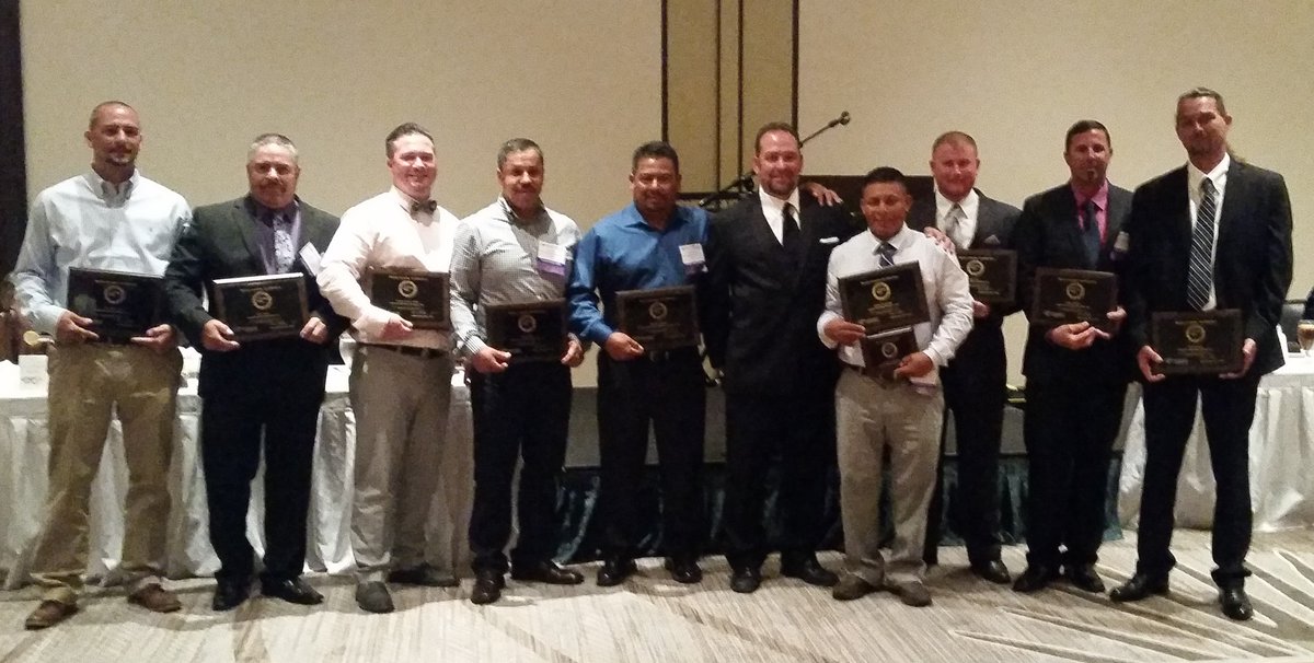 curtisccnc's tweet photo. Congratulations to Jaime and all of the graduates of the @CRSMCA Master Installer Program #curtisccncproud #commercialroofing https://t.co/ND16qZWm5w