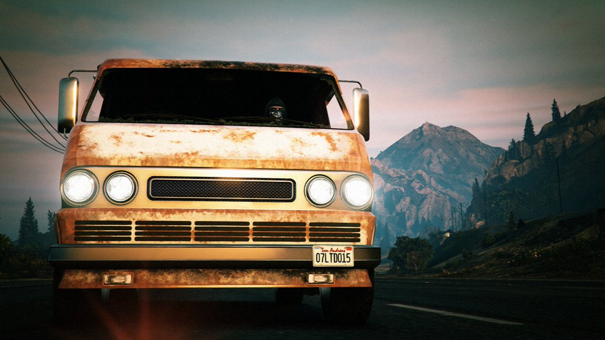 Edition502's tweet image. | Collecting some Supplies @RockstarGames #RockstarGames #RockstarEditor #GTAOnline #Gtaonlinegunrunning #TuesdayThoughts #heatwave2017