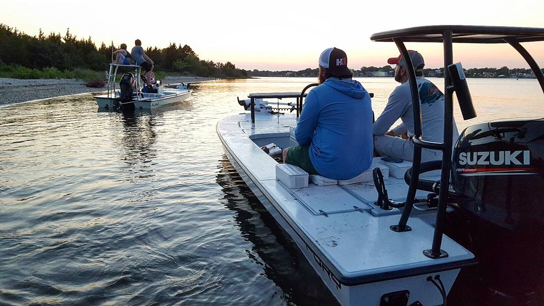 MauserFlyFish's tweet image. Brotherhood of the salt.
#eastcapeskiffs #redfish
#flyfishing @EastCapeSkiffs