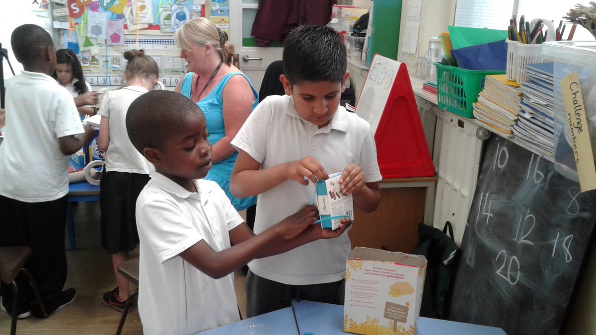 Year1BWPS's tweet photo. Making our inventions to stop the seagulls eating the lighthouse keepers lunch. https://t.co/R6WD5Z29aE