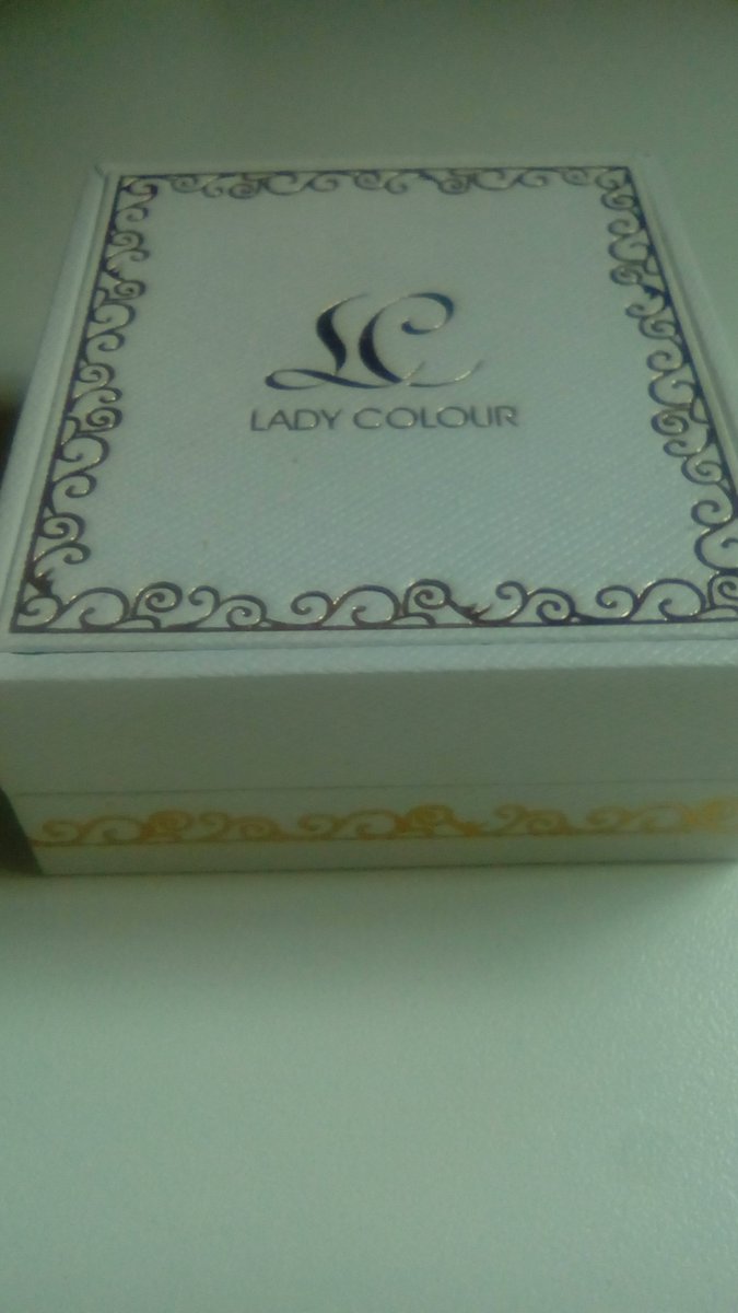graziamariggio's tweet photo. #LadyColour #collana #donna #legadizinco #cristalli #Swarovski #cigno #bellissima #bijoux #regalo #luminosa #fabioladimitriblogspot https://t.co/9XYoFw8ZF4