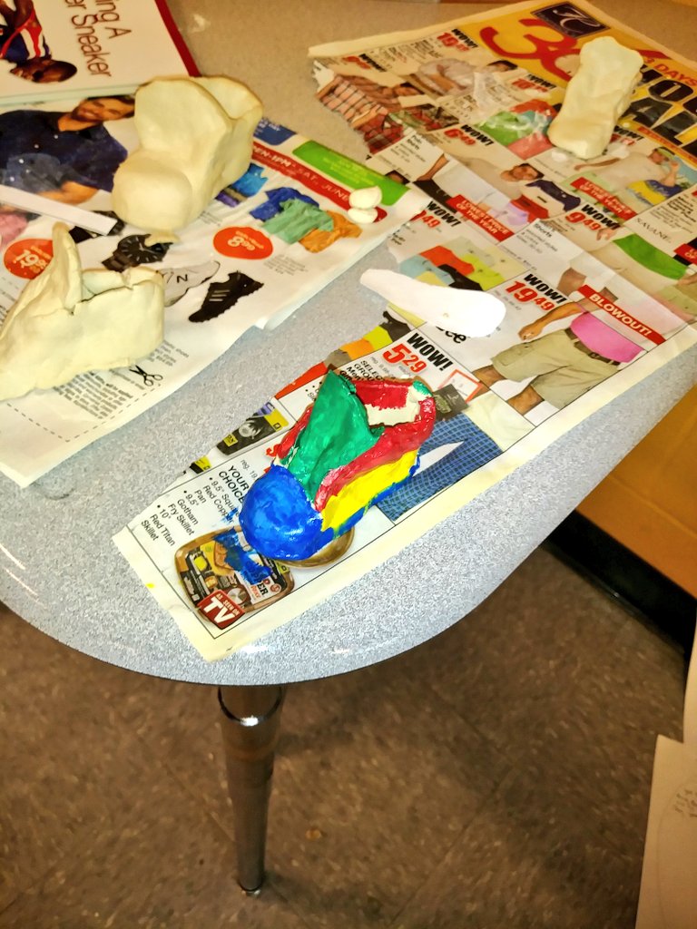 mcbride_edutech's tweet photo. Ss enjoy Sneaker Design @HokeCoSchools STEM Academy @HDRamseur @pearson @HookedOnScience @STEM_Works @ncstem @HCSDTIF @ncdpiDTL #HCSDL https://t.co/E0bGkUvfOh