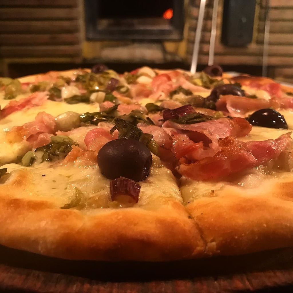 abramaestro's tweet photo. Esta pizza hace patria 💪 https://t.co/Cj0Mfu5RSm