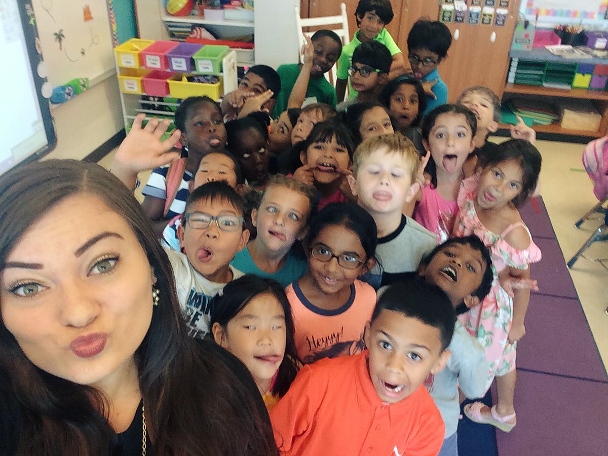 MsJones_SFES's tweet photo. Highlights from our last week together 💕 #firstyearinthebooks https://t.co/YzRoTAlvzk