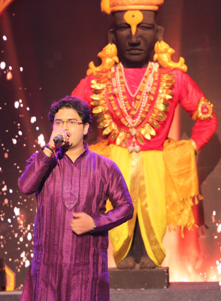 ‘गजर विठू माऊलीचा’ झी टॅाकीजवर रविवार २५ जूनला दुपारी १२.०० वाजता . . . 
<a href="/Mrunmayeeee/">mrunmayee</a> <a href="/AaplaZeeTalkies/">.</a> <a href="/AnaspureM/">Makarand Anaspure</a> <a href="/AnandIngale3/">Anand Ingale</a>