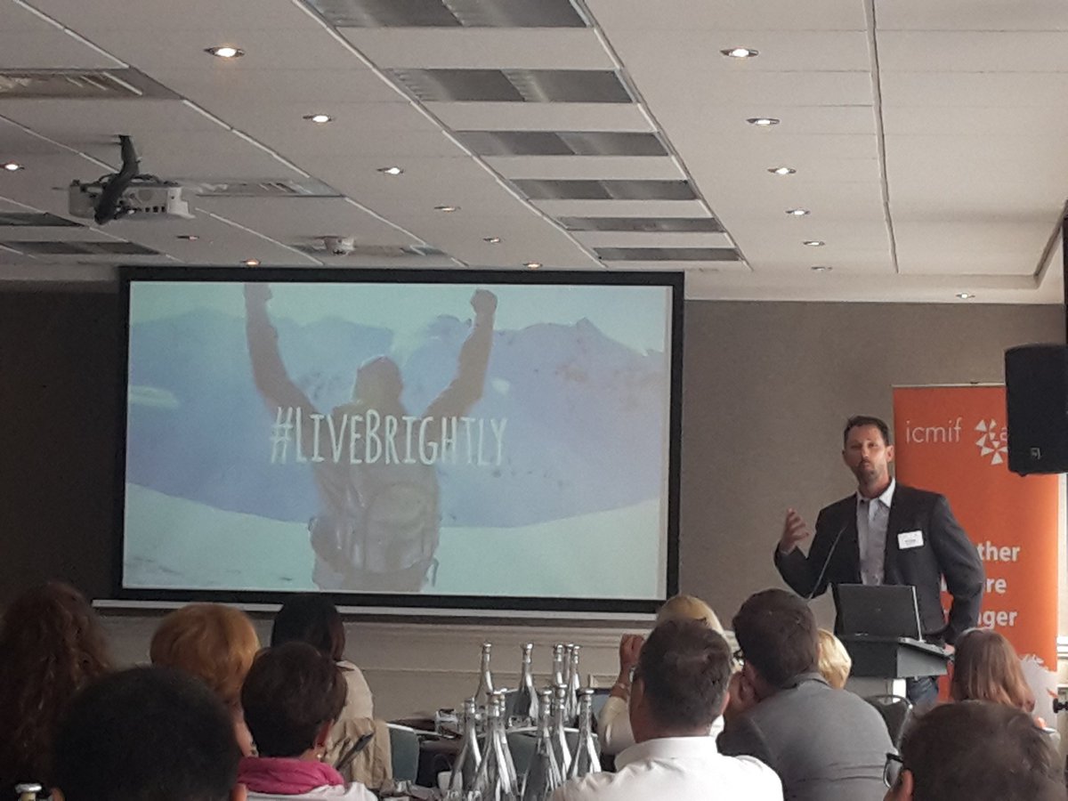 AMICE_Mutuals's tweet photo. Eric Hughes @brightpeak: There is no true love without #mutuality #mutualcomms17 https://t.co/xmEkS2xlG9